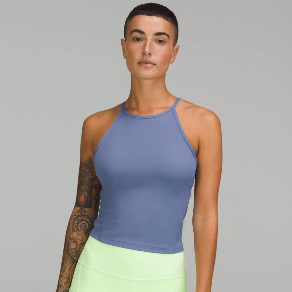 Lululemon Lightweight High Neck Yoga Tank in Water Drop size 12
